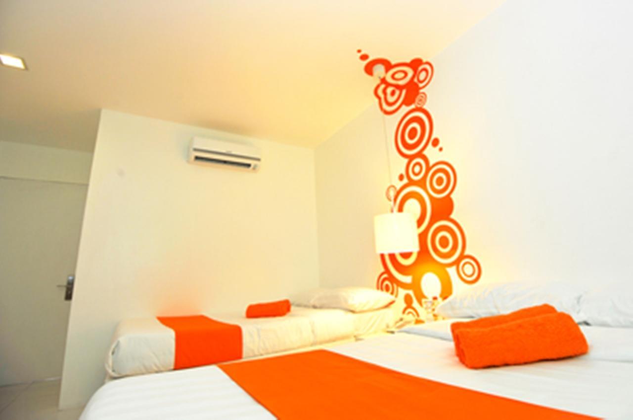 Islands Stay Hotels - Uptown Cebu Екстер'єр фото